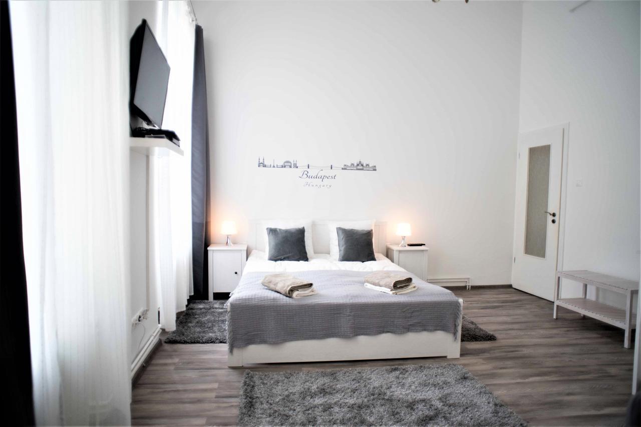 Castle Trees Apartment Βουδαπέστη Εξωτερικό φωτογραφία